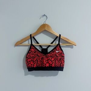 3/$20⚡️ Red and Black Patterned Racerback V-Neck Nike Sports Bra
